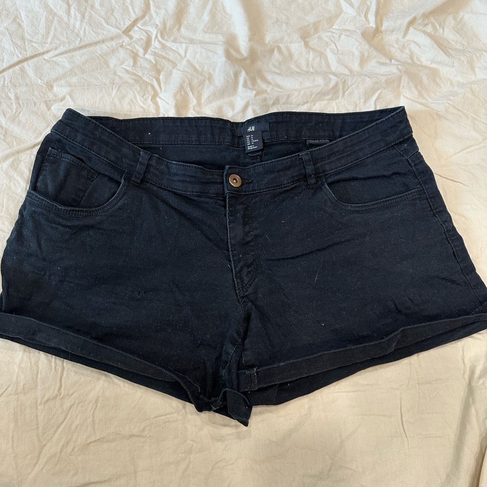 EUC H&M shorts